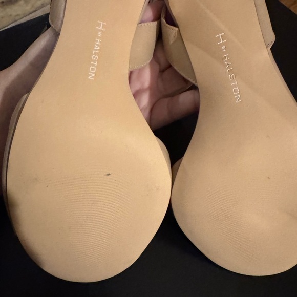 NWOT Size 11 Beige and Black 3” Leather Heels by Halston - Picture 5 of 16